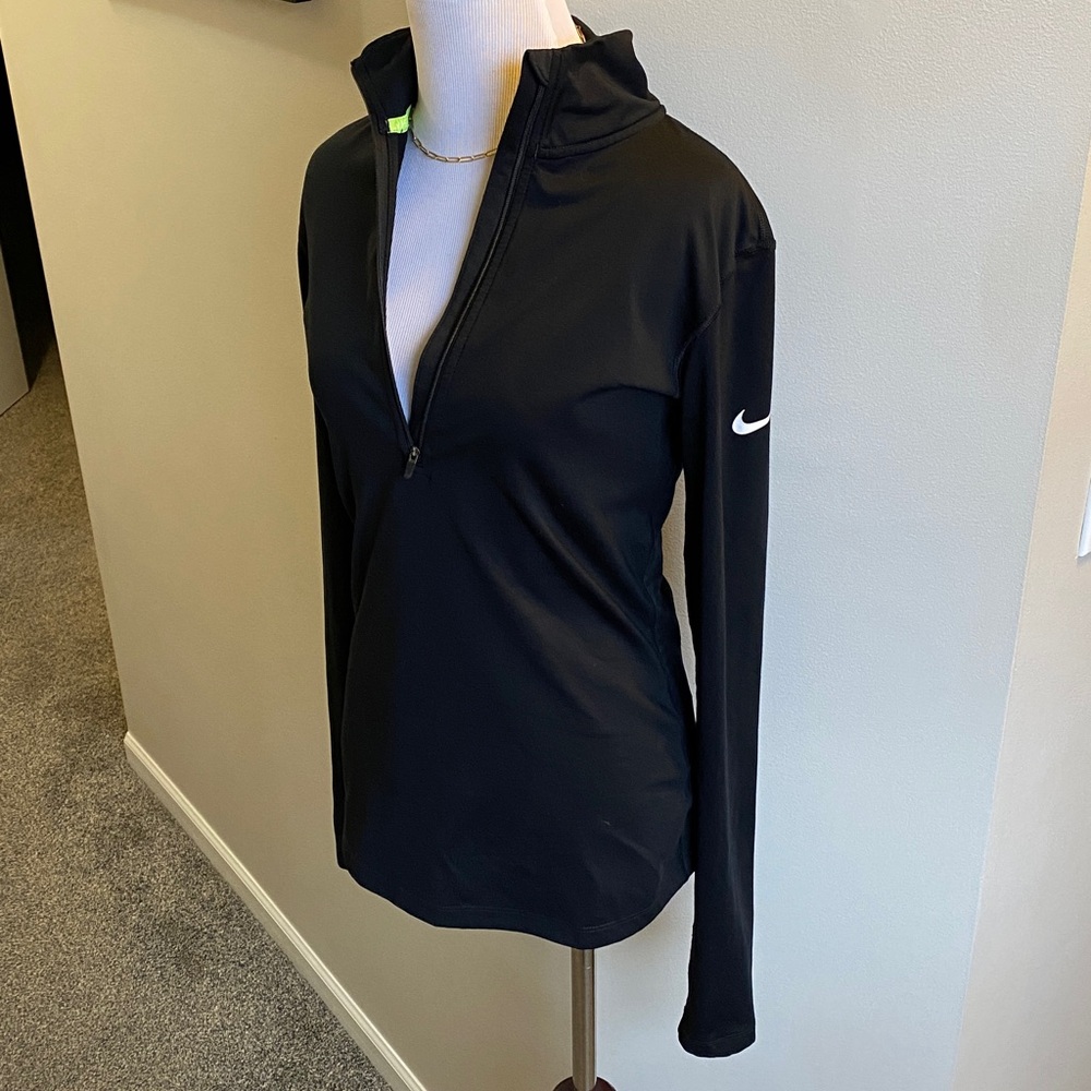 NIKE PRO Half Zip Neck Black Running Pull Over Top ~ Long Sleeves- Jacket MED M